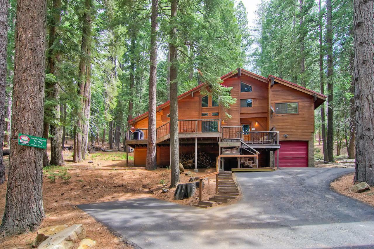 ヨセミテ・ウェスト Yosemite Crossroadsヴィラ エクステリア 写真
